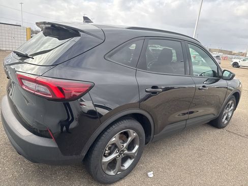 Used 2025 Ford Escape ST-Line image 26