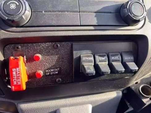 Used 2012 Ford F550 2WD Regular Cab Super Duty w/ PWR Equipment Group image 18