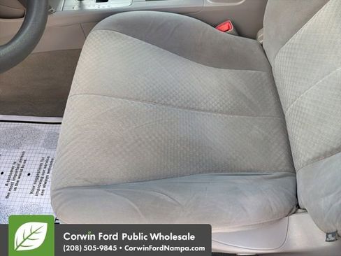 Used 2009 Toyota Camry LE image 23