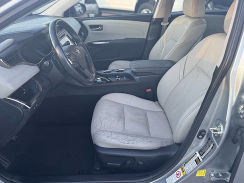 Used 2015 Toyota Avalon XLE Touring image 9