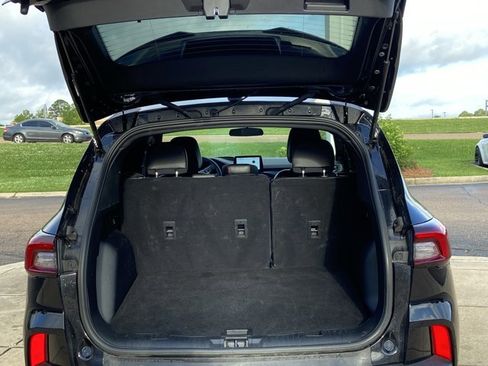 Used 2025 Ford Escape ST-Line AWD/4WD image 28