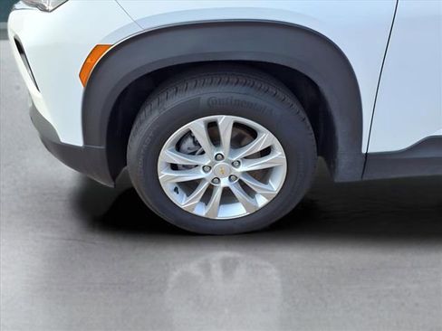 Used 2023 Chevrolet TrailBlazer LS image 22