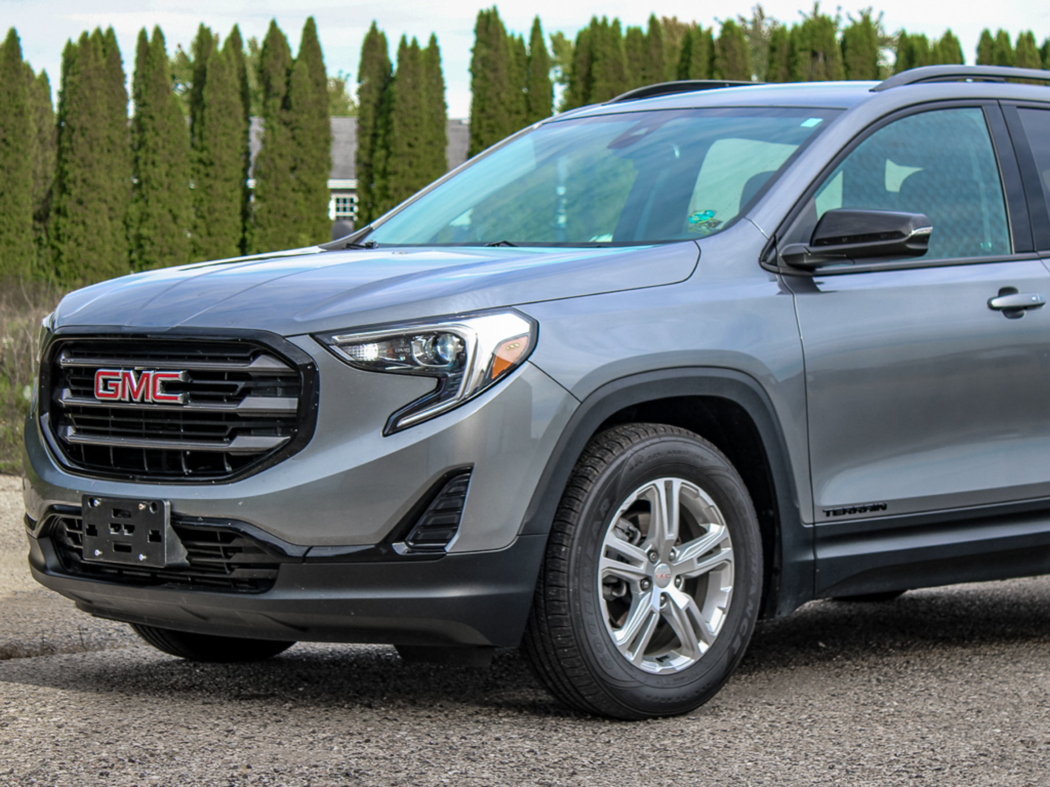 Used 2020 GMC Terrain SLE w/ Driver Convenience Package FWD image 8