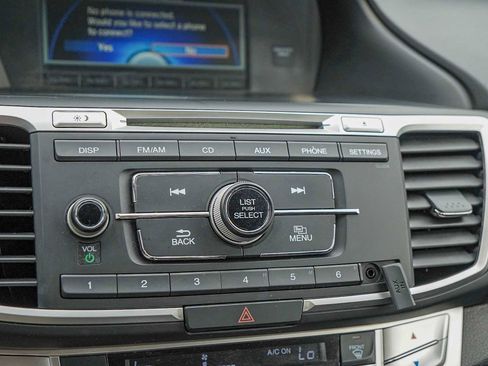 Used 2015 Honda Accord Sport image 18