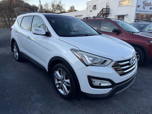 Used 2013 Hyundai Santa Fe Sport 2.0T w/ Technology Pkg image 3