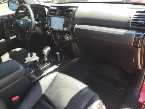 Used 2023 Toyota 4Runner TRD Off-Road Premium w/ Off Road Premium Plus Package AWD/4WD image 8