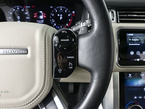 Used 2020 Land Rover Range Rover Long Wheelbase HSE image 10