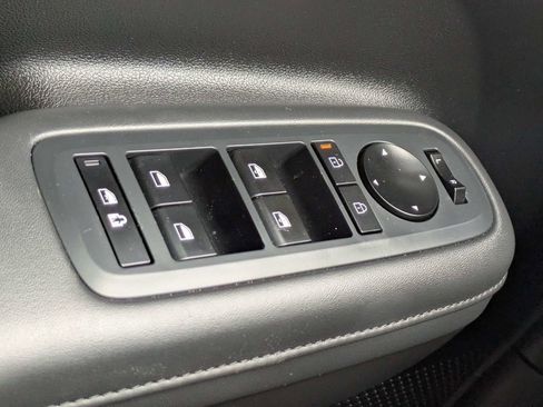 Used 2025 Hyundai Santa Fe XRT image 27