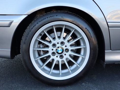 Used 2002 BMW 540i 540i image 43