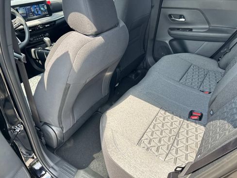 New 2026 Nissan Kicks SV w/ SV Premium Package FWD image 19