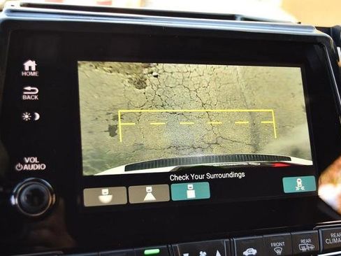 Used 2024 Honda Odyssey Sport image 15