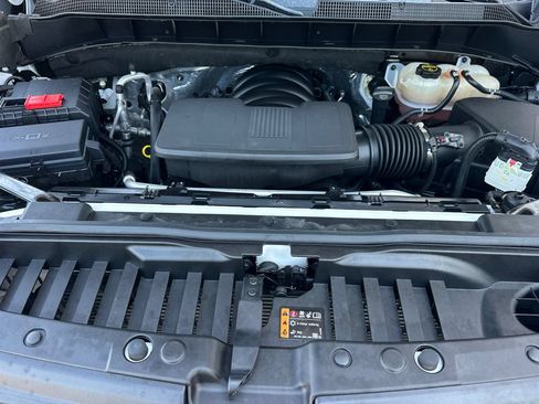 Used 2025 Chevrolet Silverado 1500 LT RWD image 23