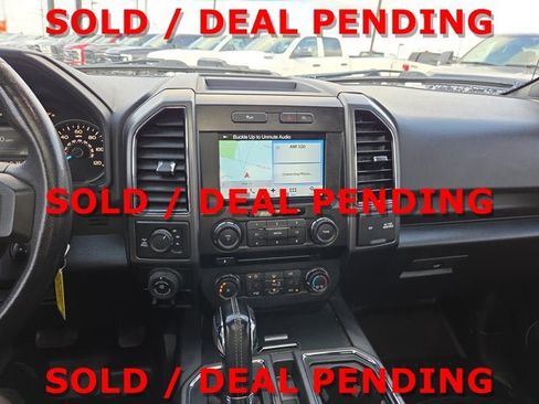 Used 2018 Ford F150 XLT w/ Equipment Group 302A Luxury AWD/4WD image 16