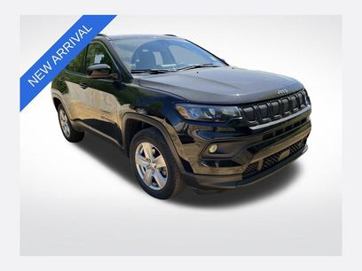 Used 2022 Jeep Compass Latitude w/ Convenience Group