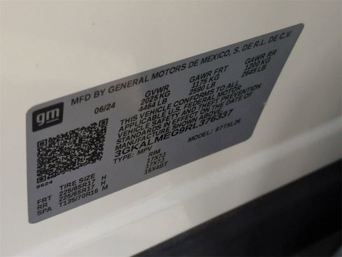 Used 2024 GMC Terrain SLE image 33