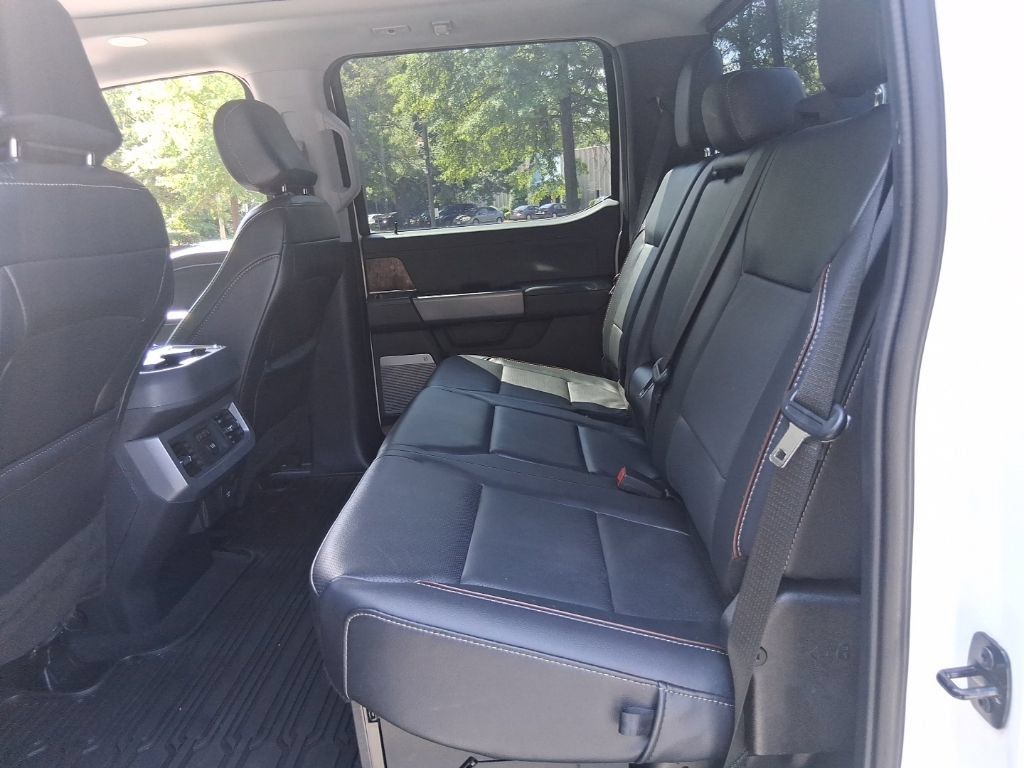 Used 2024 Ford F250 Lariat w/ Lariat Ultimate Package AWD/4WD image 17