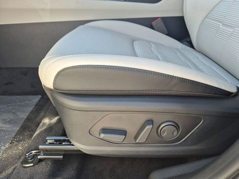 New 2026 Kia Sportage SX Prestige AWD/4WD image 11