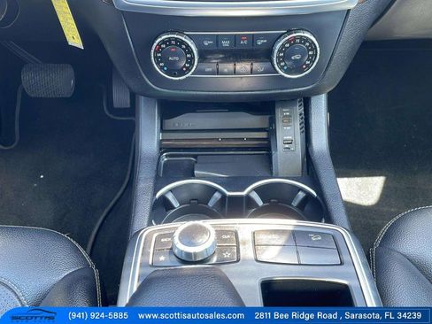 Used 2013 Mercedes-Benz GL 450 4MATIC image 31