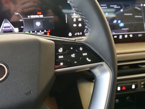 New 2025 Audi Q5 Premium Plus image 25