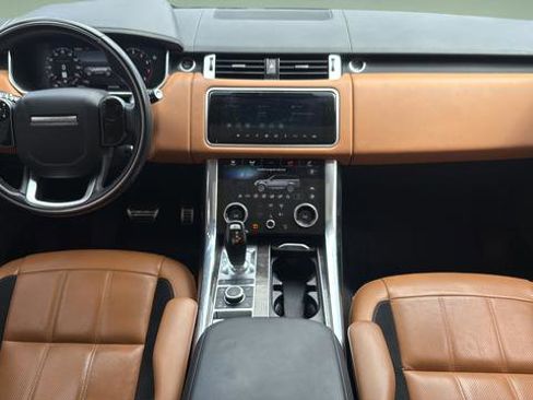 Used 2018 Land Rover Range Rover Sport Supercharged AWD/4WD image 7