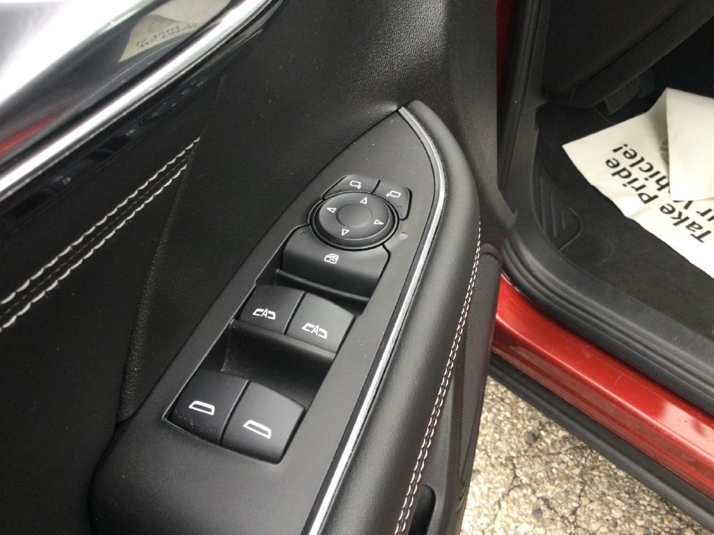 Used 2023 Buick Envision Preferred AWD/4WD image 12