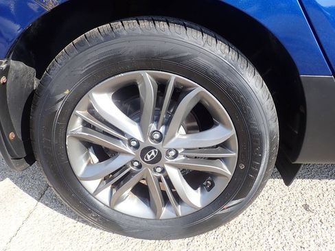 Used 2014 Hyundai Tucson SE AWD/4WD image 29