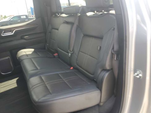Used 2023 Chevrolet Silverado 1500 High Country w/ High Country Premium Package AWD/4WD image 23