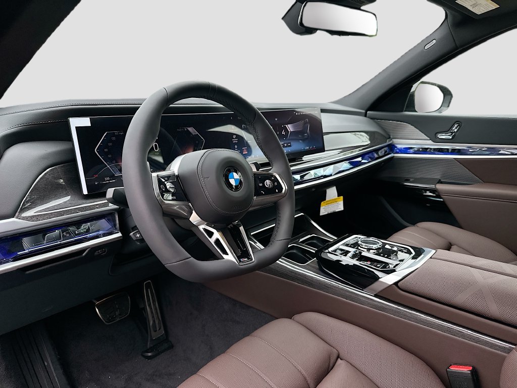 Used 2026 BMW 760i xDrive AWD/4WD image 9