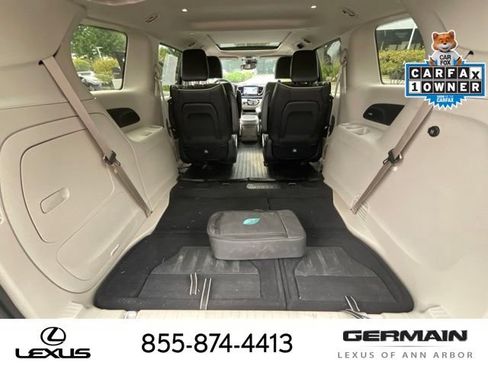 Used 2022 Chrysler Pacifica Limited FWD image 23
