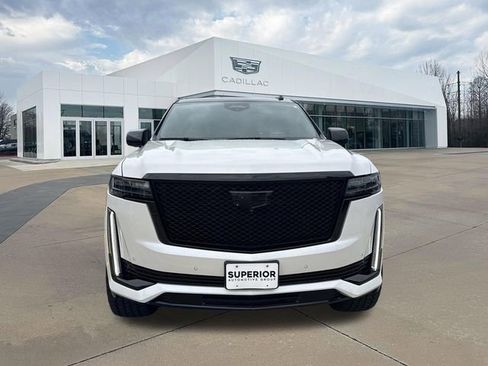 Used 2022 Cadillac Escalade Sport RWD image 8