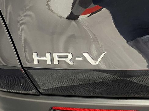 New 2026 Honda HR-V LX image 8