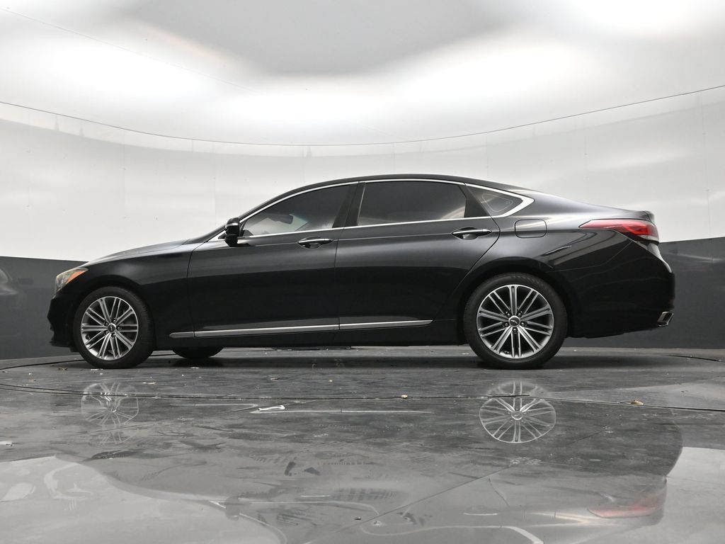 Used 2019 Genesis G80 3.8 RWD image 21
