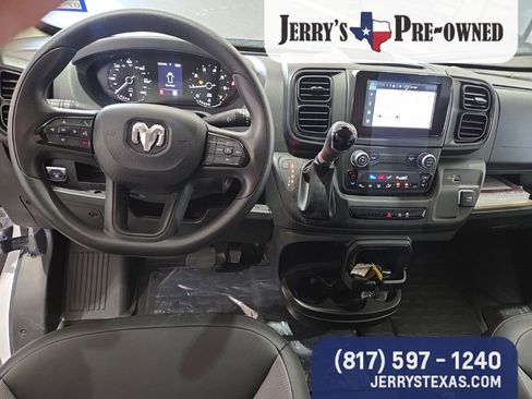 Used 2023 RAM ProMaster 3500 w/ Driver Convenience Group FWD image 9