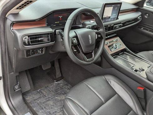 New 2023 Lincoln Aviator Reserve w/ Equipment Group 201A image 7