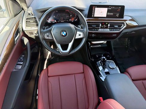 Used 2024 BMW X3 sDrive30i w/ Convenience Package RWD image 16