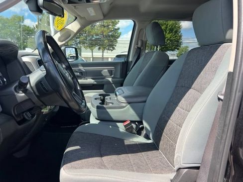 Used 2019 RAM 1500 Big Horn AWD/4WD image 17