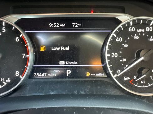 Used 2023 Nissan Rogue SV AWD/4WD image 17