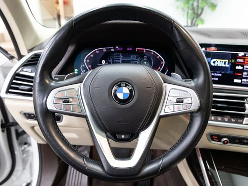 Used 2019 BMW X7 xDrive50i w/ Luxury Seating Package image 16
