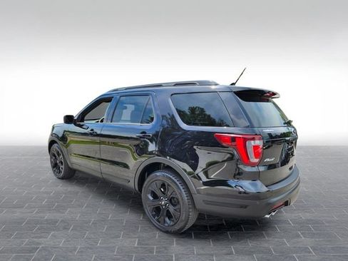 Used 2019 Ford Explorer Sport w/ Equipment Group 401A AWD/4WD image 7