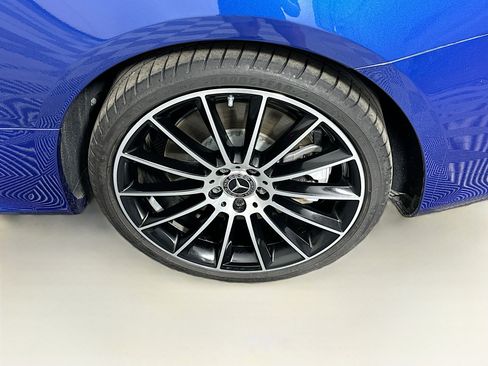 Used 2023 Mercedes-Benz E 450 Coupe image 11
