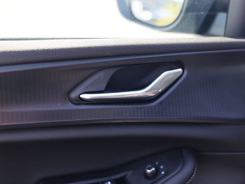 New 2025 Jeep Grand Cherokee Laredo X image 17