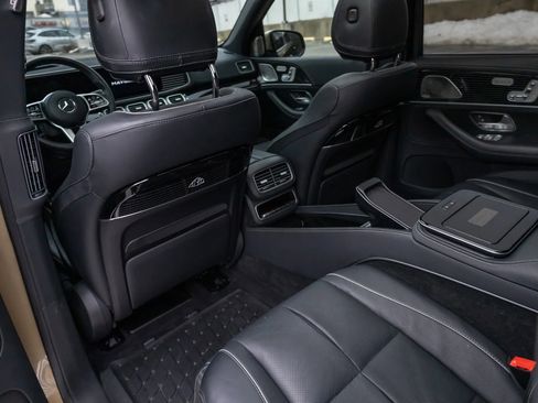 Used 2023 Mercedes-Benz Maybach GLS 600 4MATIC image 65