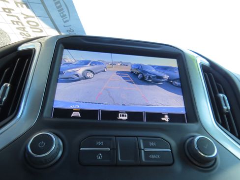 Certified 2022 Chevrolet Silverado 1500 LTZ w/ Z71 Off-Road Package image 29