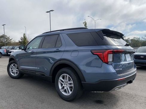 New 2026 Ford Explorer Active image 5