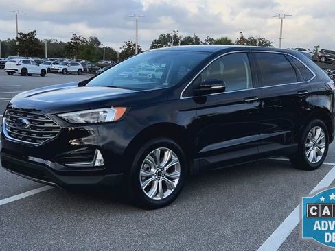 Used 2024 Ford Edge Titanium image 4