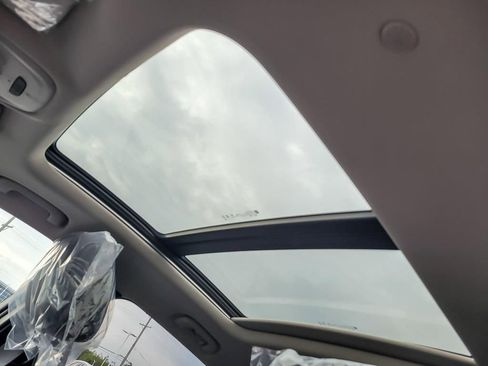 New 2026 Buick Encore GX Avenir w/ Avenir Technology Package AWD/4WD image 10