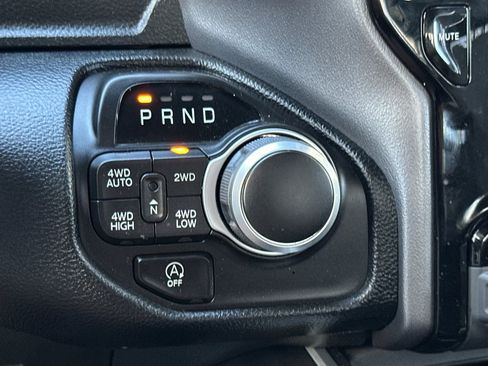 Used 2022 RAM 1500 Big Horn AWD/4WD image 21