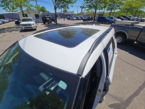Used 2023 Ford Explorer XLT w/ Equipment Group 202A AWD/4WD image 12