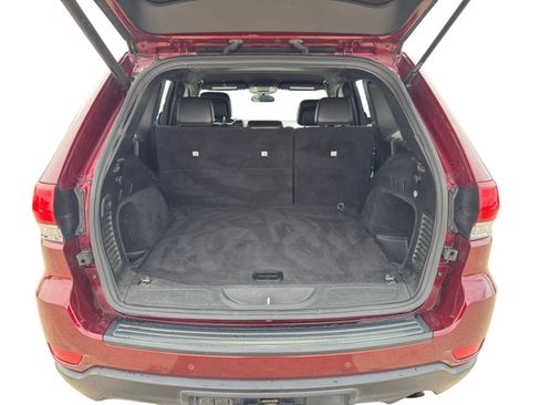 Used 2021 Jeep Grand Cherokee Laredo X AWD/4WD image 19