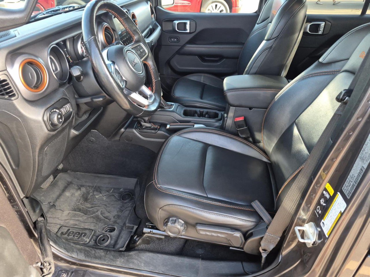 Used 2020 Jeep Gladiator Mojave AWD/4WD image 11